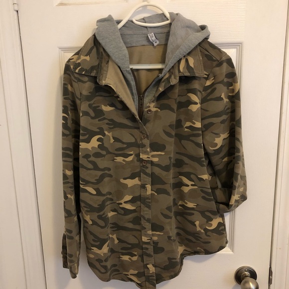 Camo light sweater jacket - Picture 1 of 4